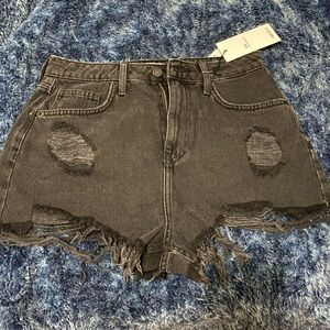 Black Denim Forever 21 Jean Shorts-Size 28